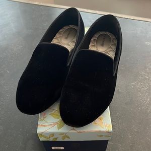 Birdies * Women’s size 10 * pre-loved * The Starling * Black